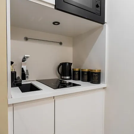 Golden - Great Location - Bright And Stylish In The Center - Plac Konstytucji Varsavia